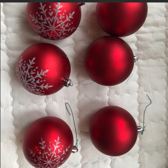 X mass ornaments - Picture 2 of 5